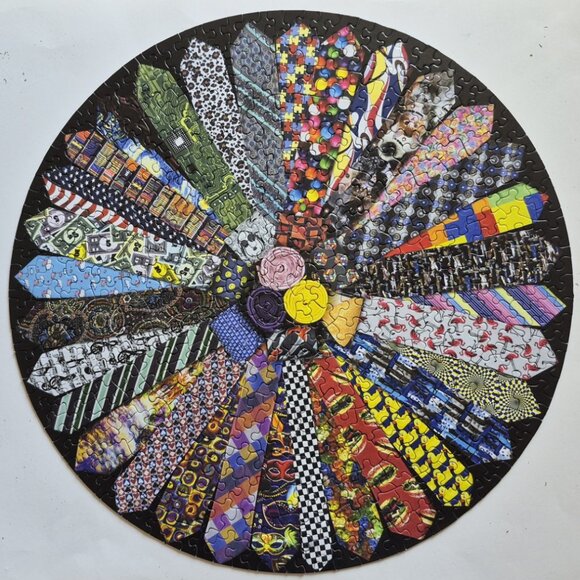 500 Piece "It's a Tie" Jigsaw Puzzle - Picture 2 of 2